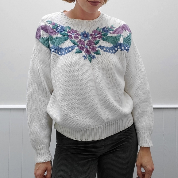 Cottagecore Knit Sweater - Picture 2 of 6